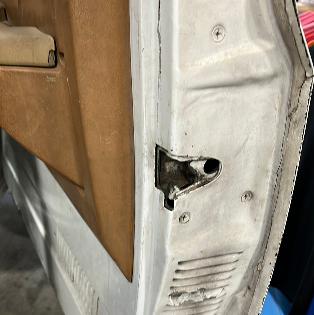 Latch, Door Latch Left First Design (Metal Clips) Part# 327069