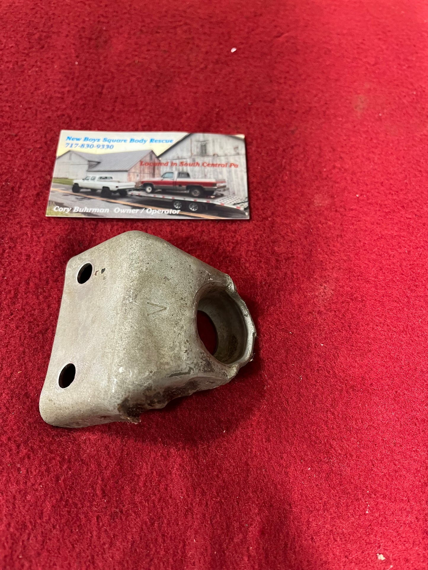 Bracket, Automatic Shift Linkage Frame Pivot Bracket Part# 6271386