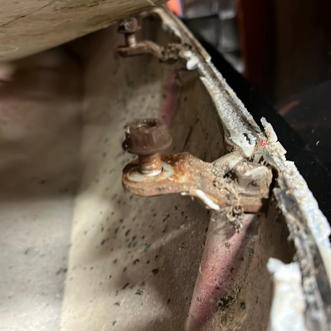 Bracket, Dually Fender Attachment Bracket