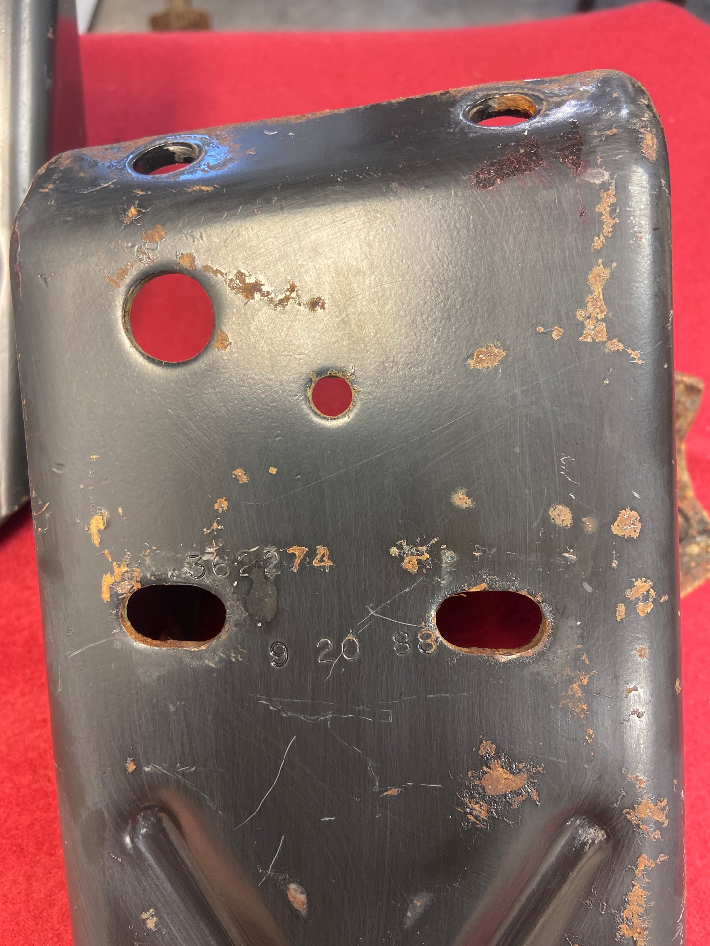 K Series Small Block Engine Frame Side Perches / Brackets Part# 14055501 LH side & 14055502 RH side.