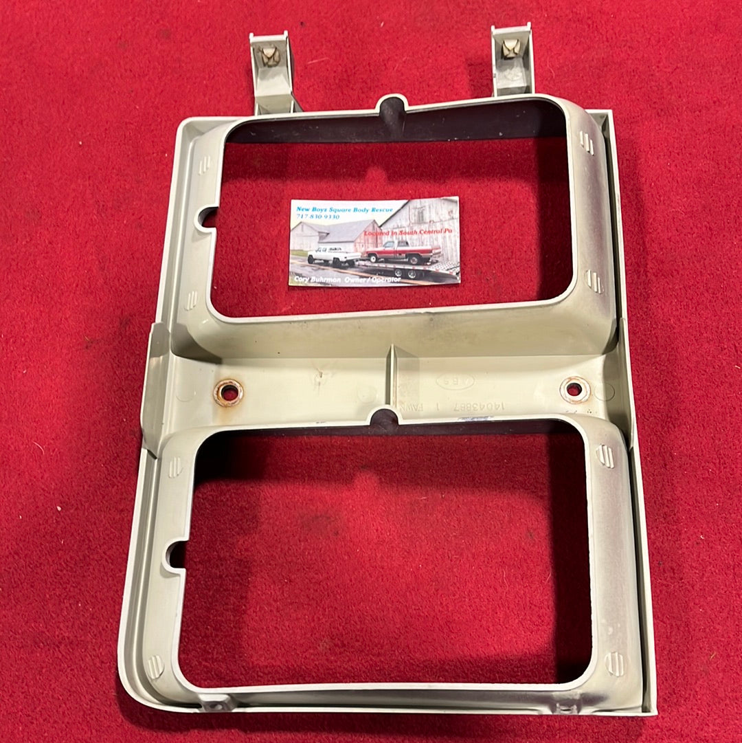 Bezel, Chevrolet Left Headlight Bezel 1983 - 1984 (Dual / Stack Lights)