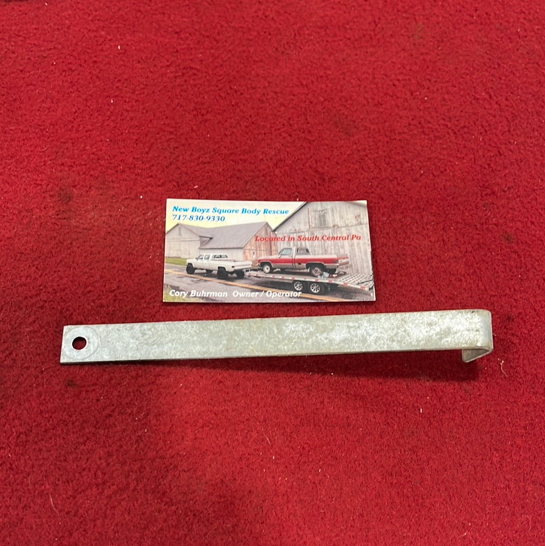 Bracket, Rear Radio Support Bracket 1989 - 1991