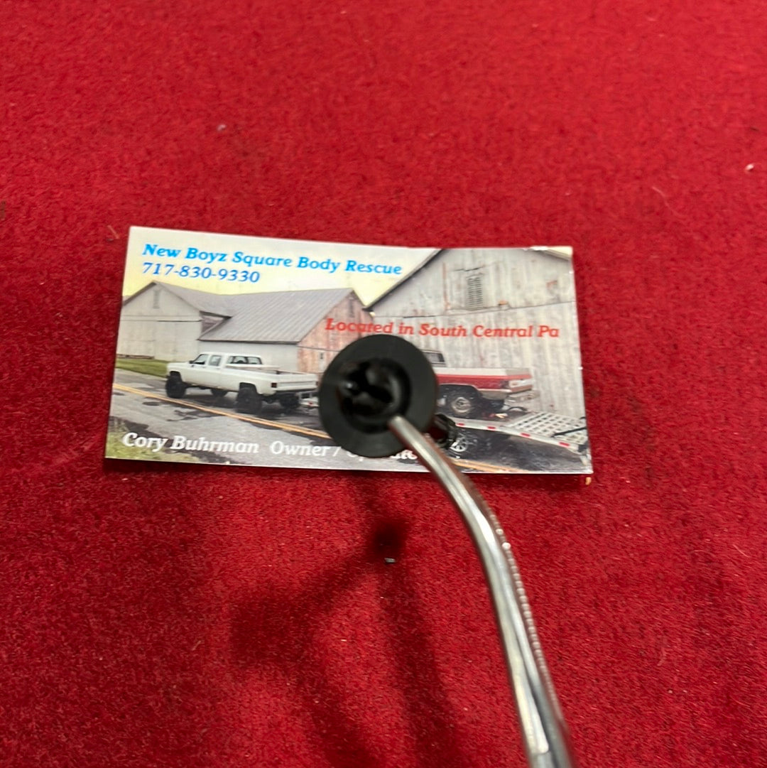 Retainer, Rear Cowl Panel Plastic Retainer 1981 - 1991 Part# 15598769