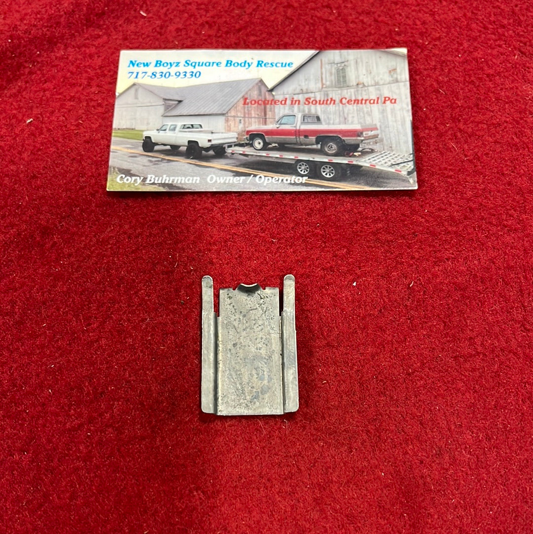 AC Inside Housing Temperature Valve Retaining Clip Part# 3022741