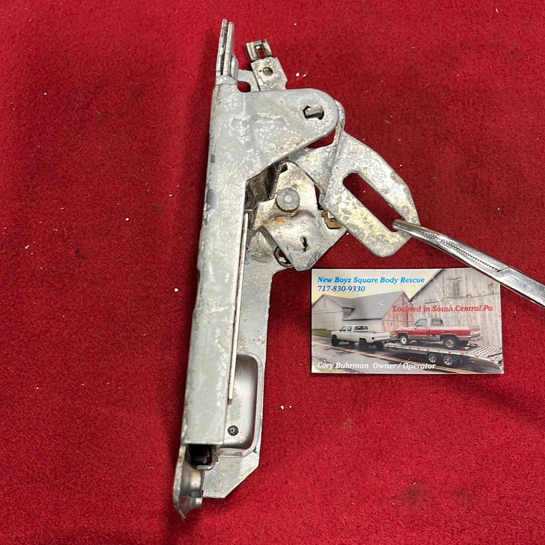 Latch, Door Latch Left First Design (Metal Clips) Part# 327069