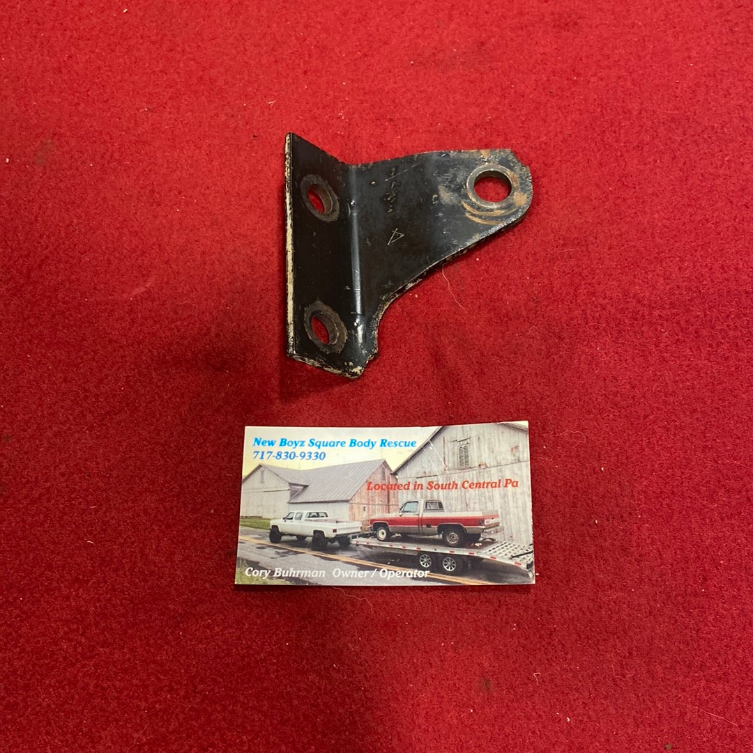 Bracket, K Series RH Front Shock Upper Mount Bracket