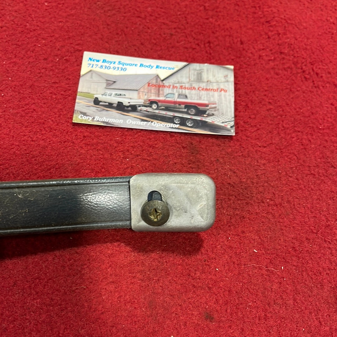 Plate, Door Panel Pull Strap Retaining Plate (81-91 Style)