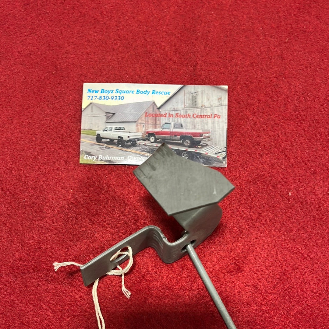 Striker, Brake Pedal Switch Striker (Vacuum) (Older Style)