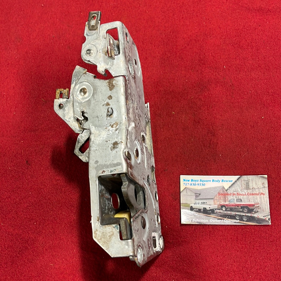 Latch, Door Latch Left First Design (Metal Clips) Part# 327069