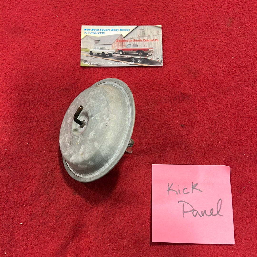 Actuator, Air Conditioning (AC) Recirculating Vacuum Actuator (Kick Panel) Part# 1996731