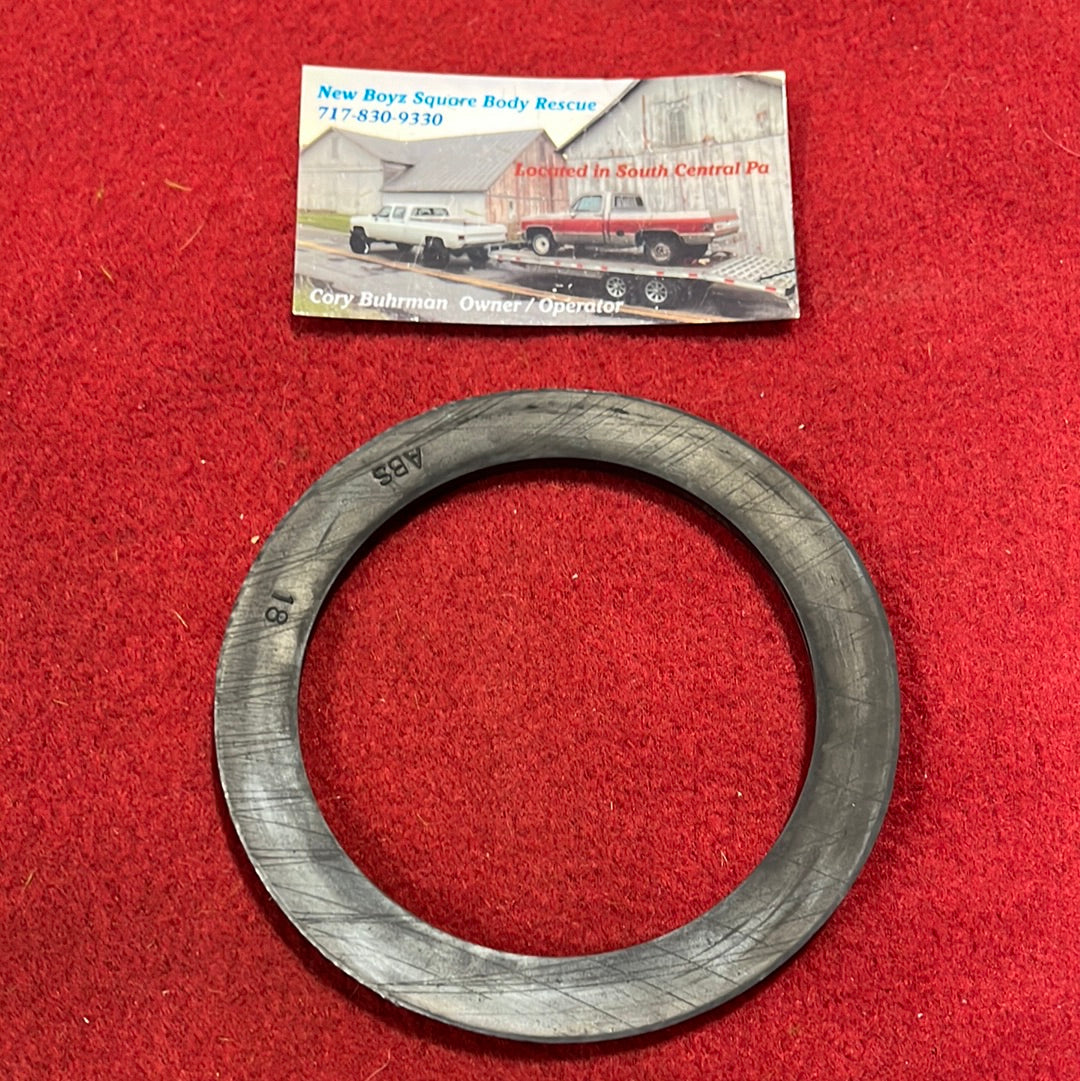 Collar, Instrument Panel Steering Column Collar / Gasket Part# 14069365 (Closure)