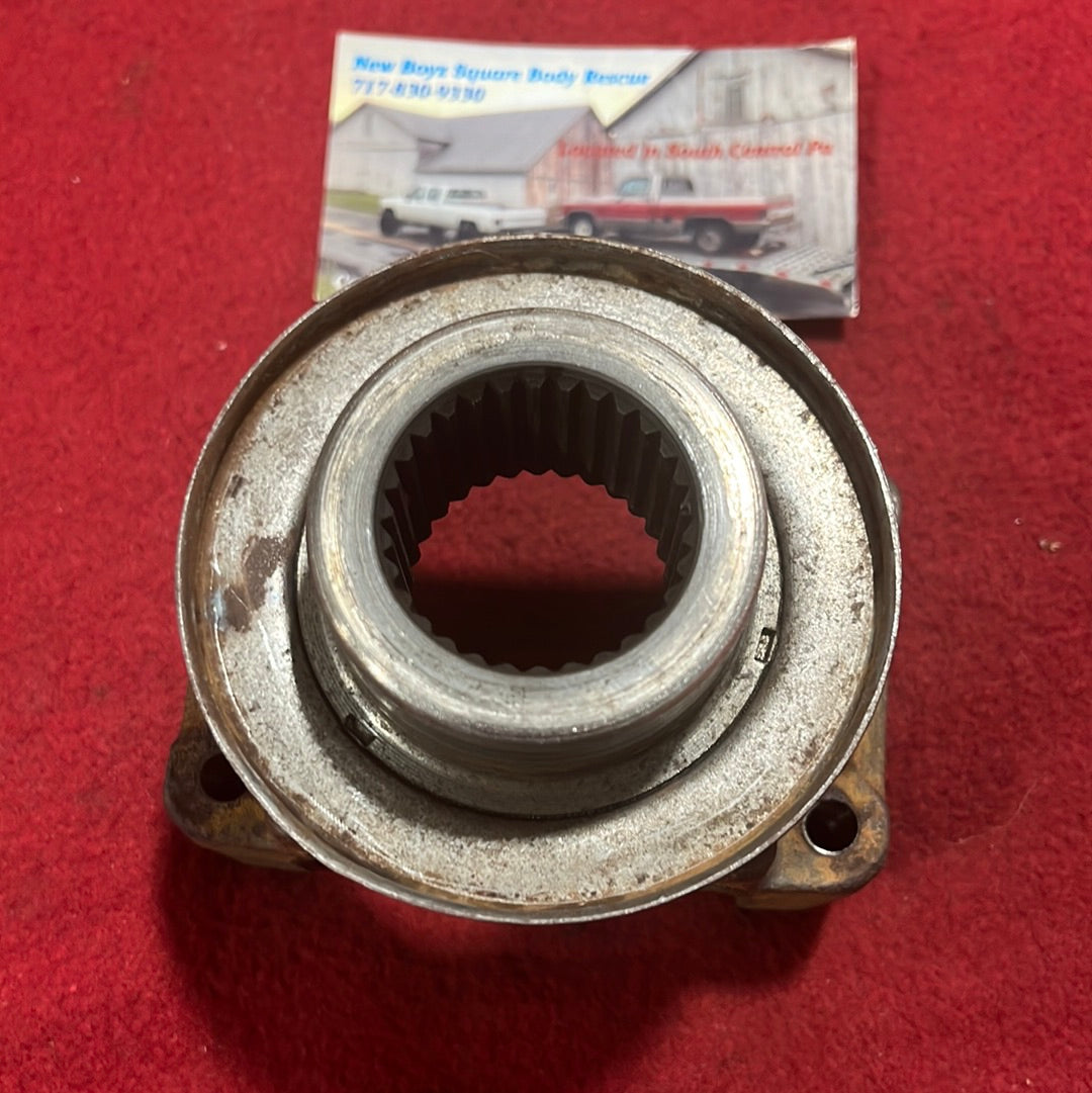 Yoke Corporate 8.5 Ring Gear Rear 30 Spline