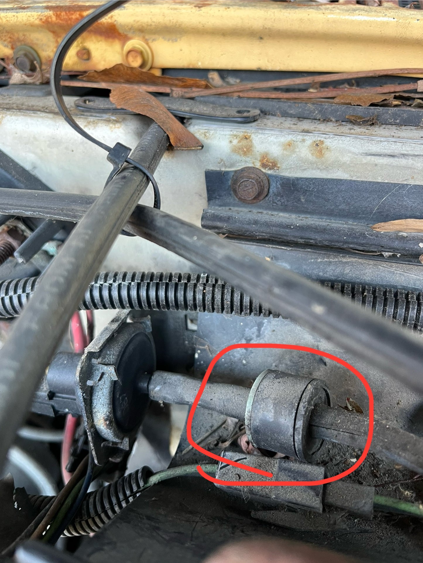 Valve, Vacuum TCL Valve (Torque Converter Lockup Part# 14020691