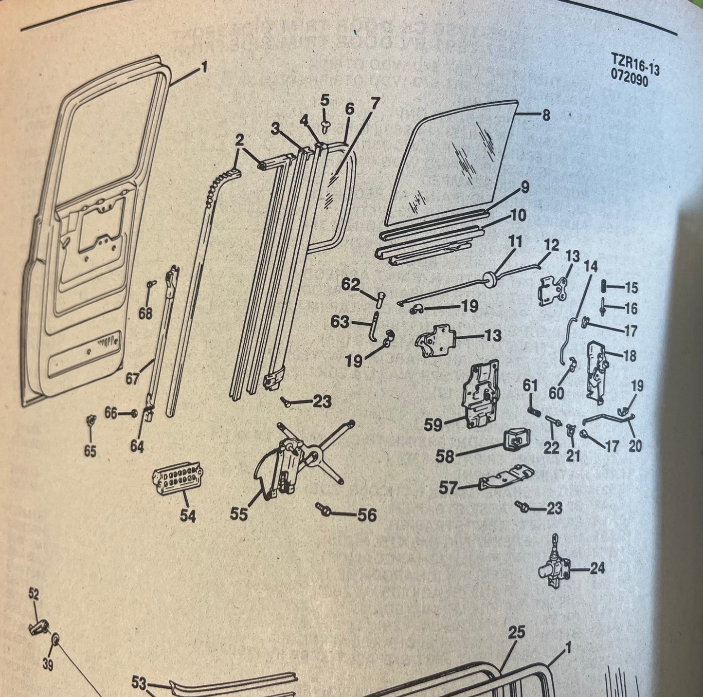 Channel, Window Guide RH Channel 4 Door Part# 15606510