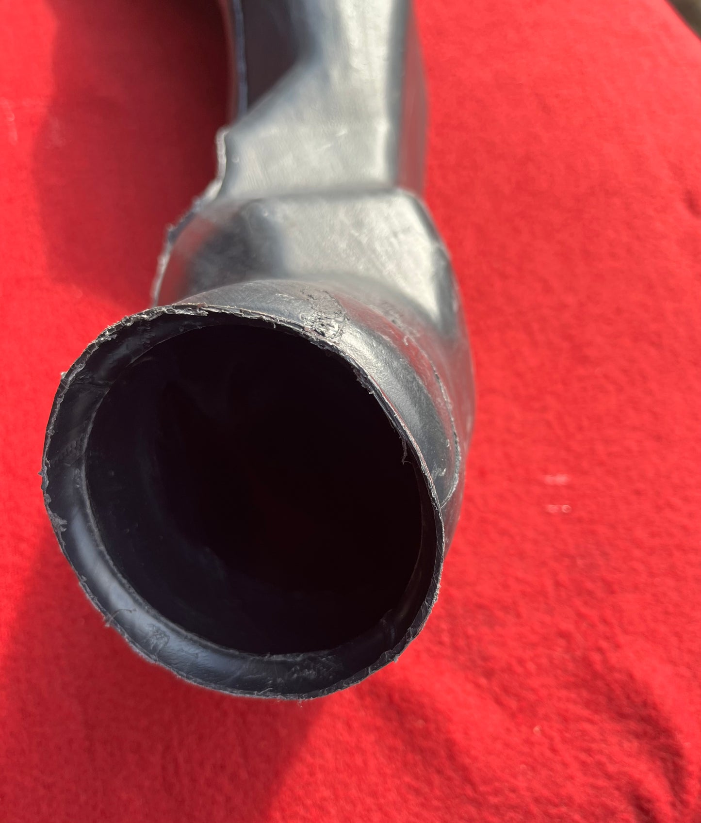 Duct, Air Conditioning (AC) Lower LH Duct Metal Mount Bracket Design Part# 15591175 1980 - 1988