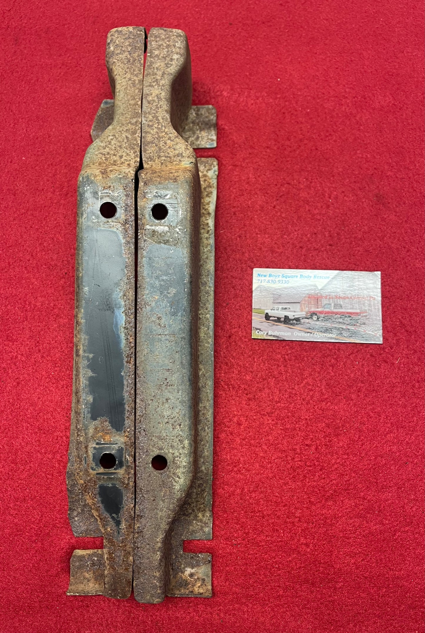Bracket Set, Grille Mount Brackets Outer 1975 - 1980 Chevy / 1977 - 1980 GMC