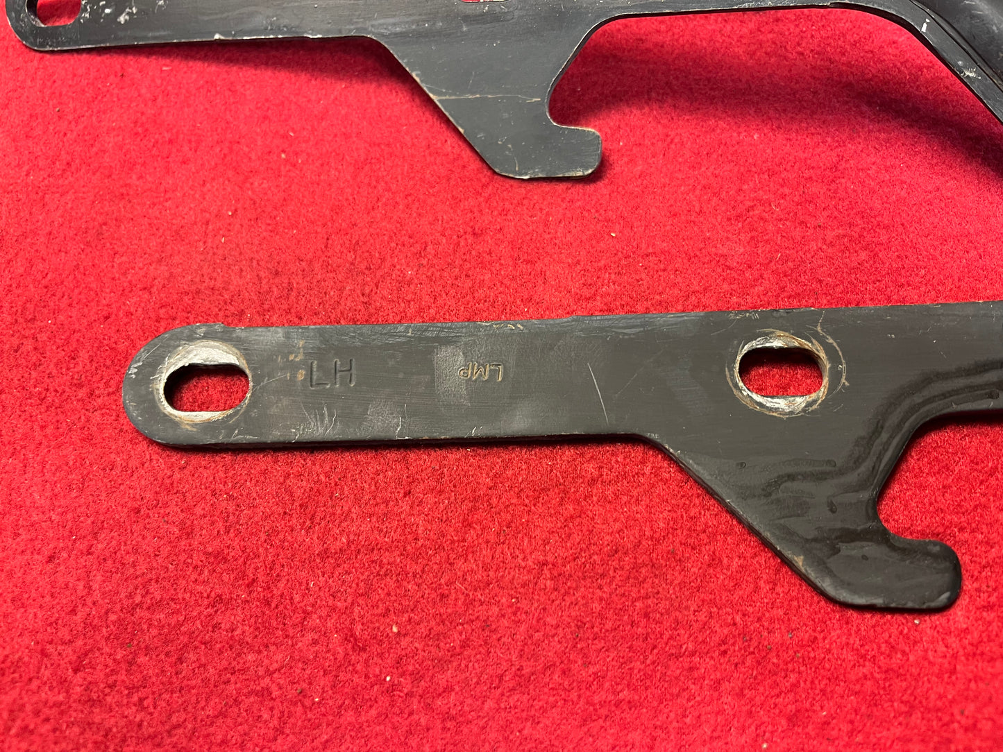 Hinge set, RH & LH 1981-1991 Hood Hinges