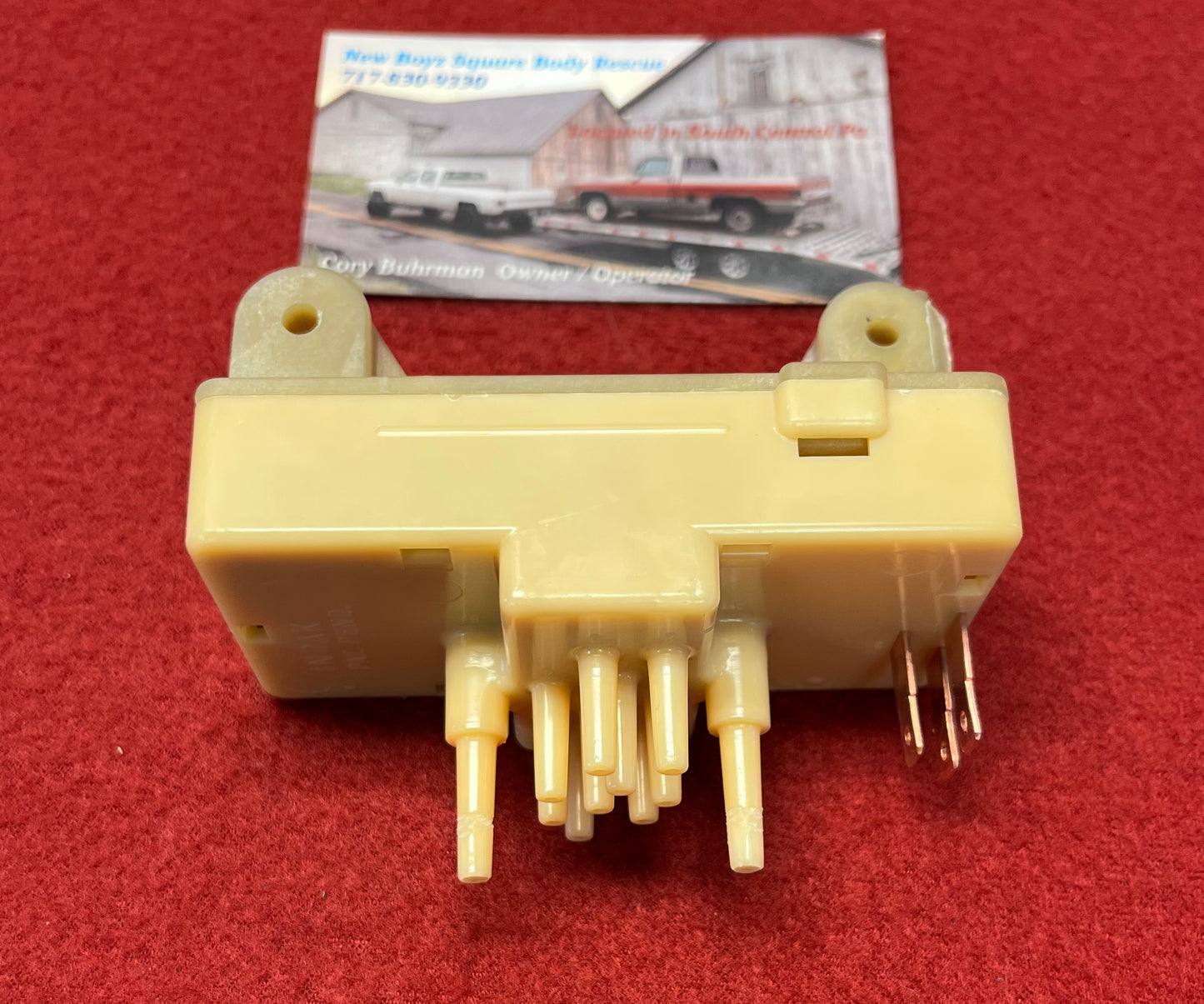 Valve, Vacuum Select Valve 1978 - 1982 (Air Conditioning) Part# 470333