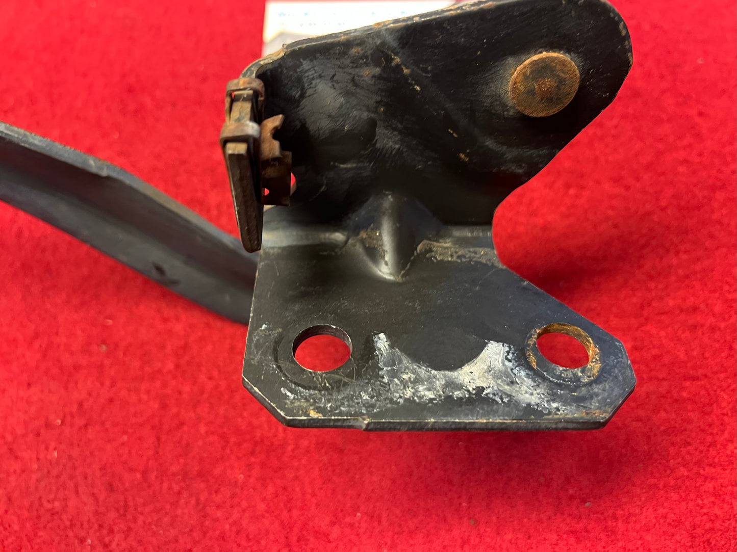 Hinge set, RH & LH 1981-1991 Hood Hinges