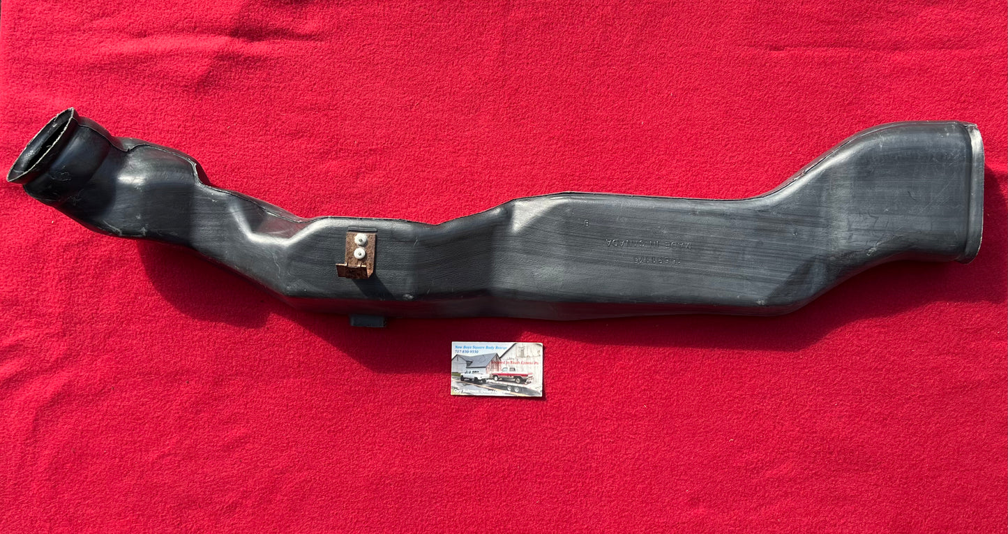 Duct, Air Conditioning (AC) Lower LH Duct Metal Mount Bracket Design Part# 15591175 1980 - 1988