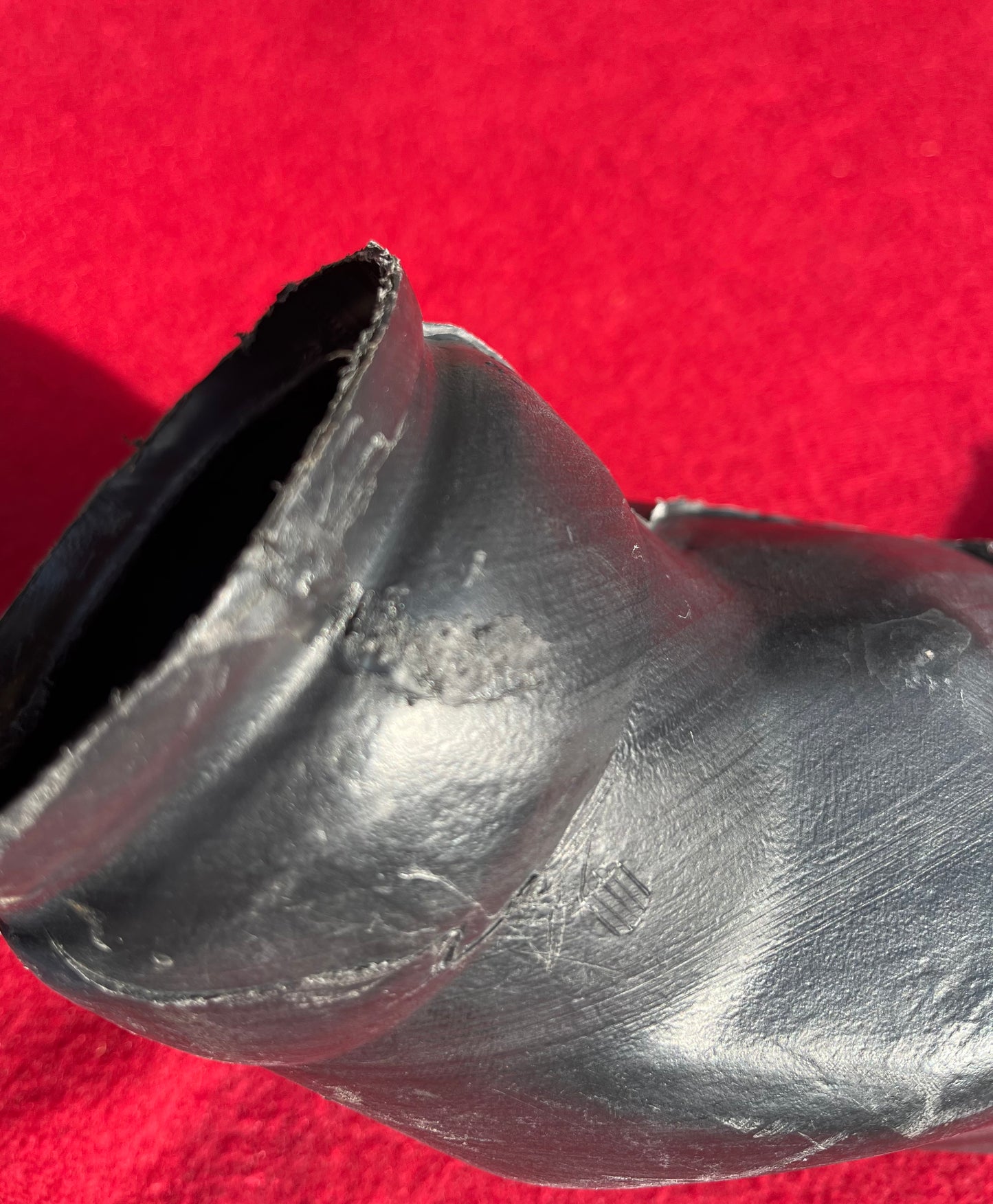 Duct, Air Conditioning (AC) Lower LH Duct Metal Mount Bracket Design Part# 15591175 1980 - 1988