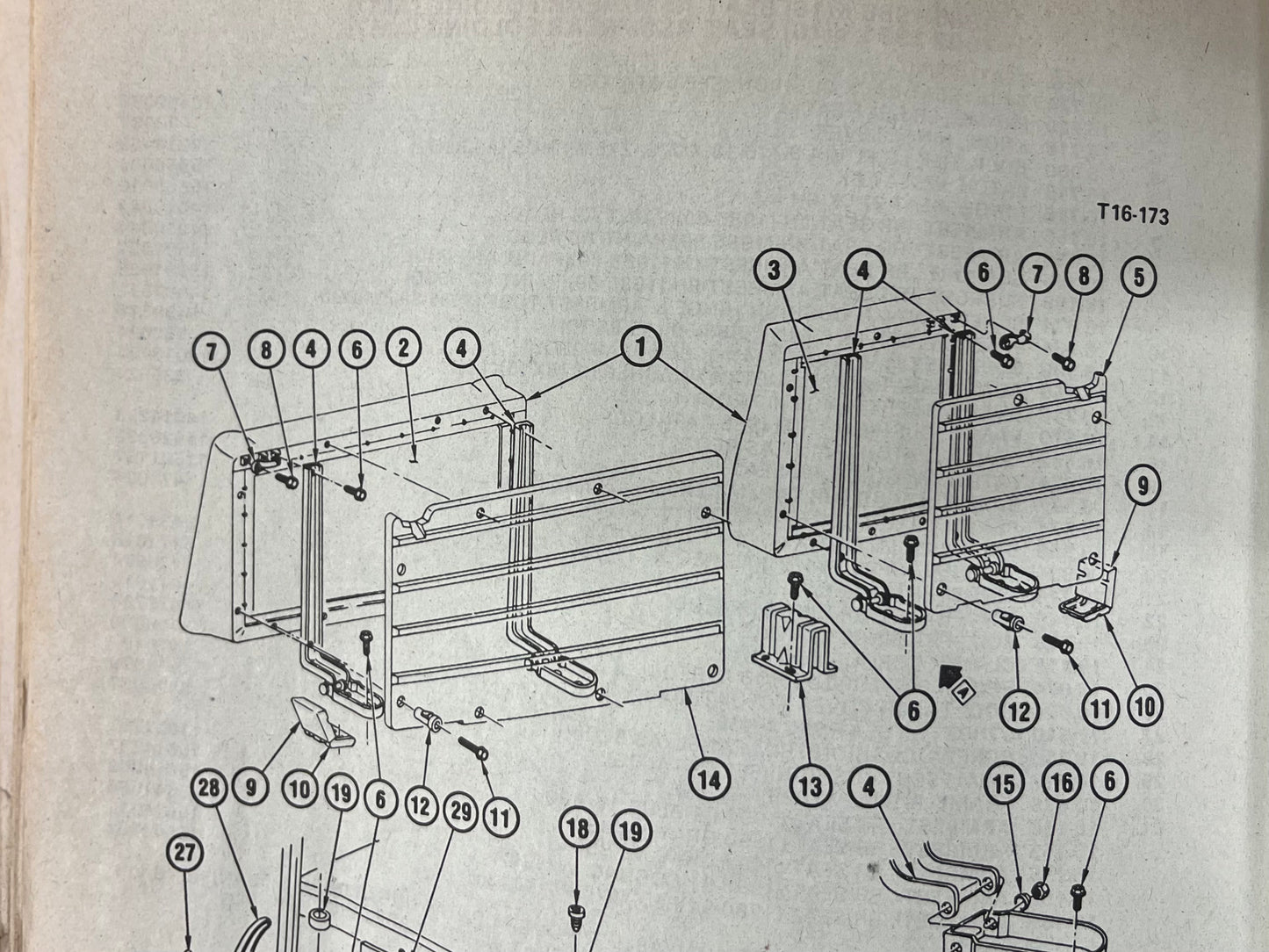 Spacer, Center Seat Cushion Trim Panel Spacer (Second Row) (Nylon Nut) Part# 14043814
