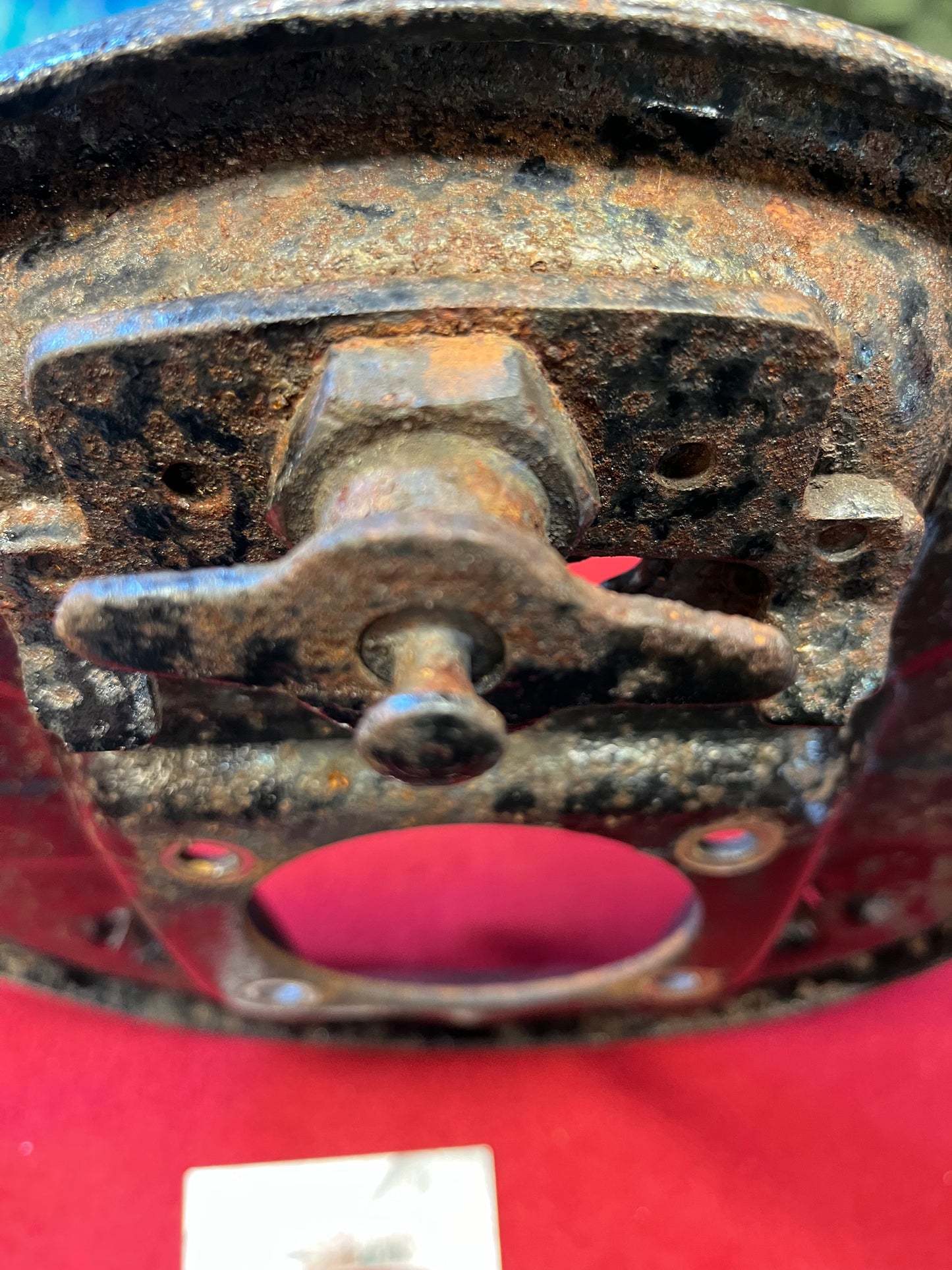 Plate, Right Rear Brake Flange Plate (Backing Plate) Corporate 10 Bolt 8.5 Ring Gear Part#14055280