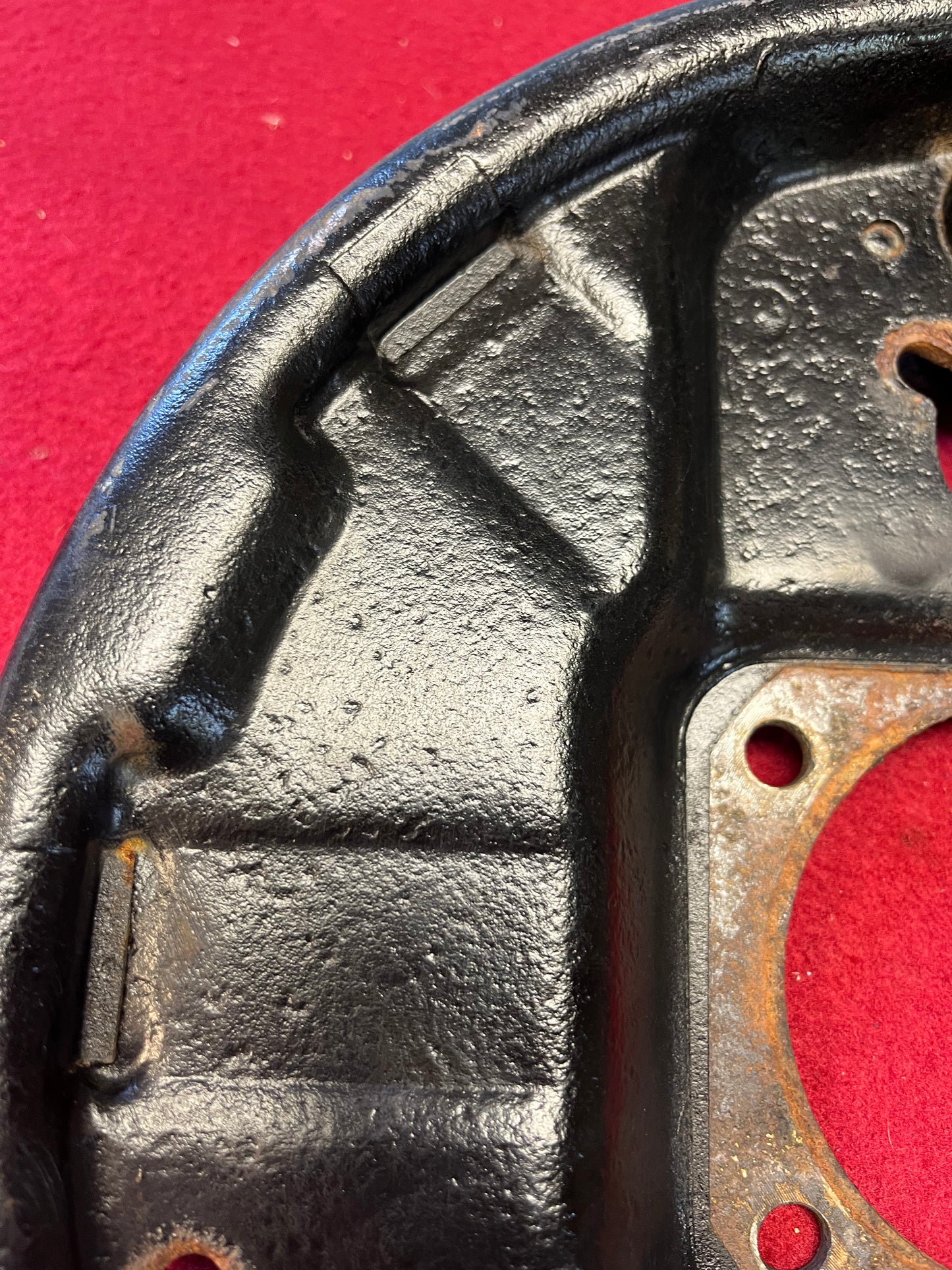 Plate, Right Rear Brake Flange Plate (Backing Plate) Corporate 10 Bolt 8.5 Ring Gear Part#14055280