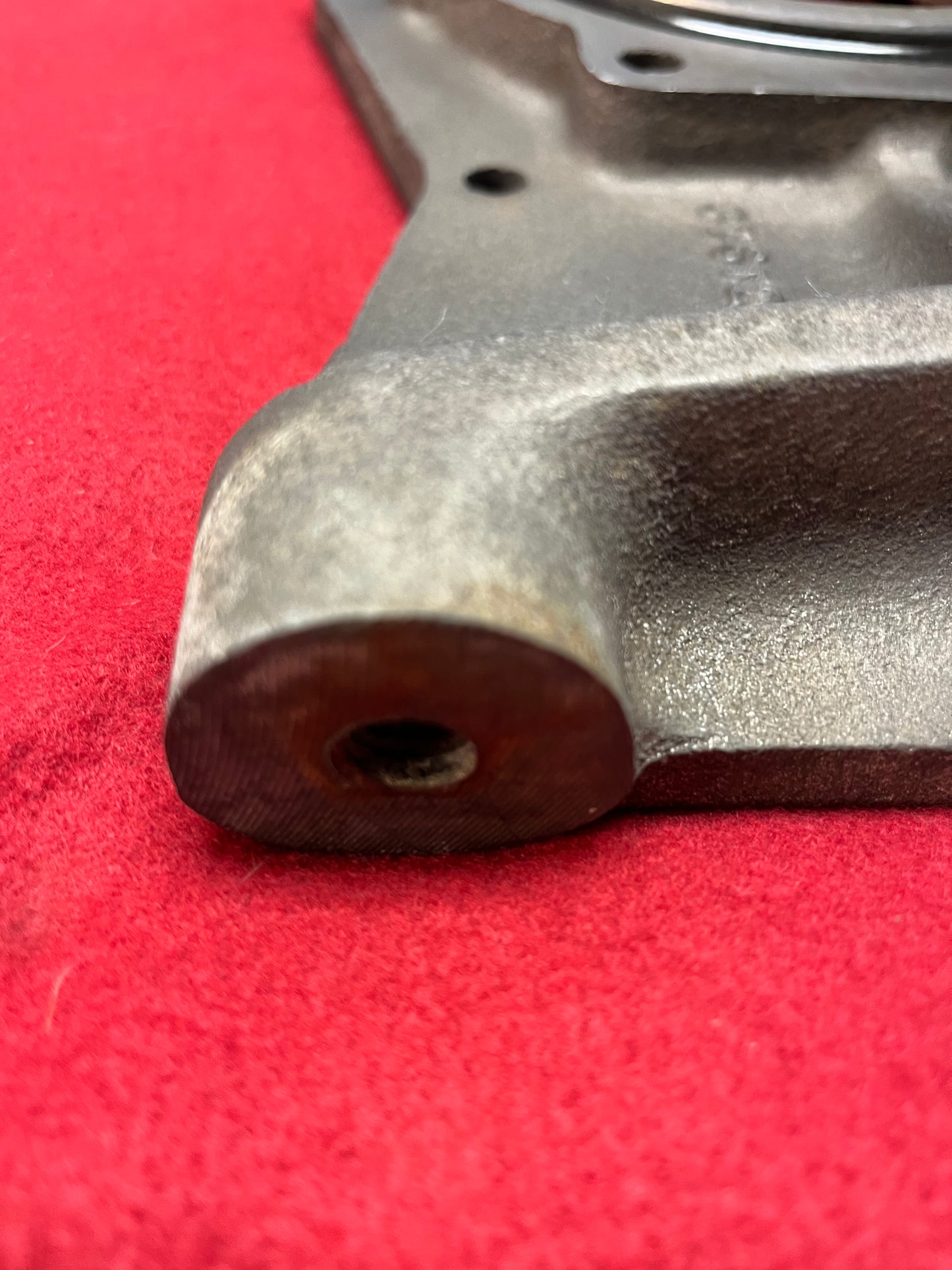 Adapter, NP203 - TH400 Crossmember Adapter Part# 376129