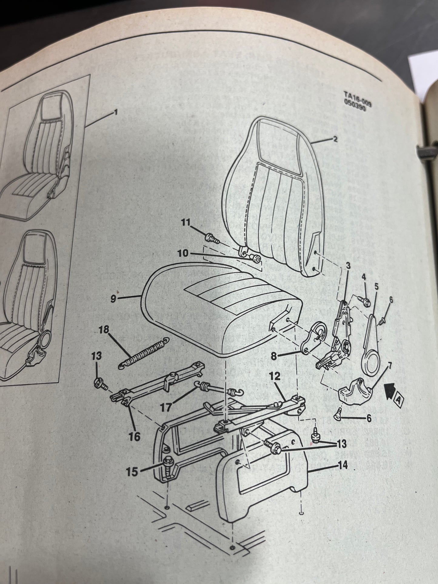 Bolt Set, Seat Back Lock Recliner Bolt Set 1987-1991 (Blazer / Jimmy) Part# 100955393 QTY 4