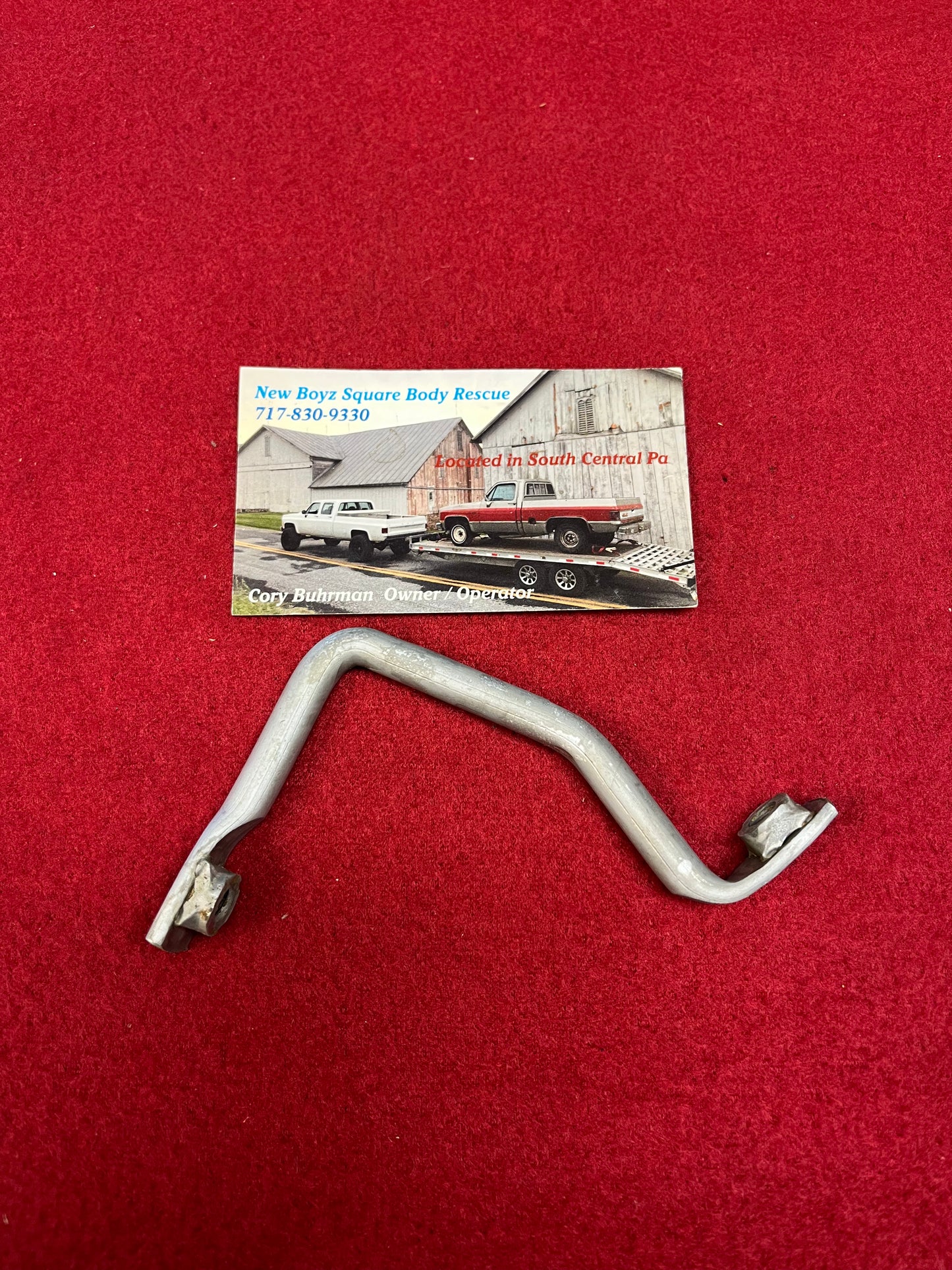 Bracket, Right Door Mirror Mounting Bracket