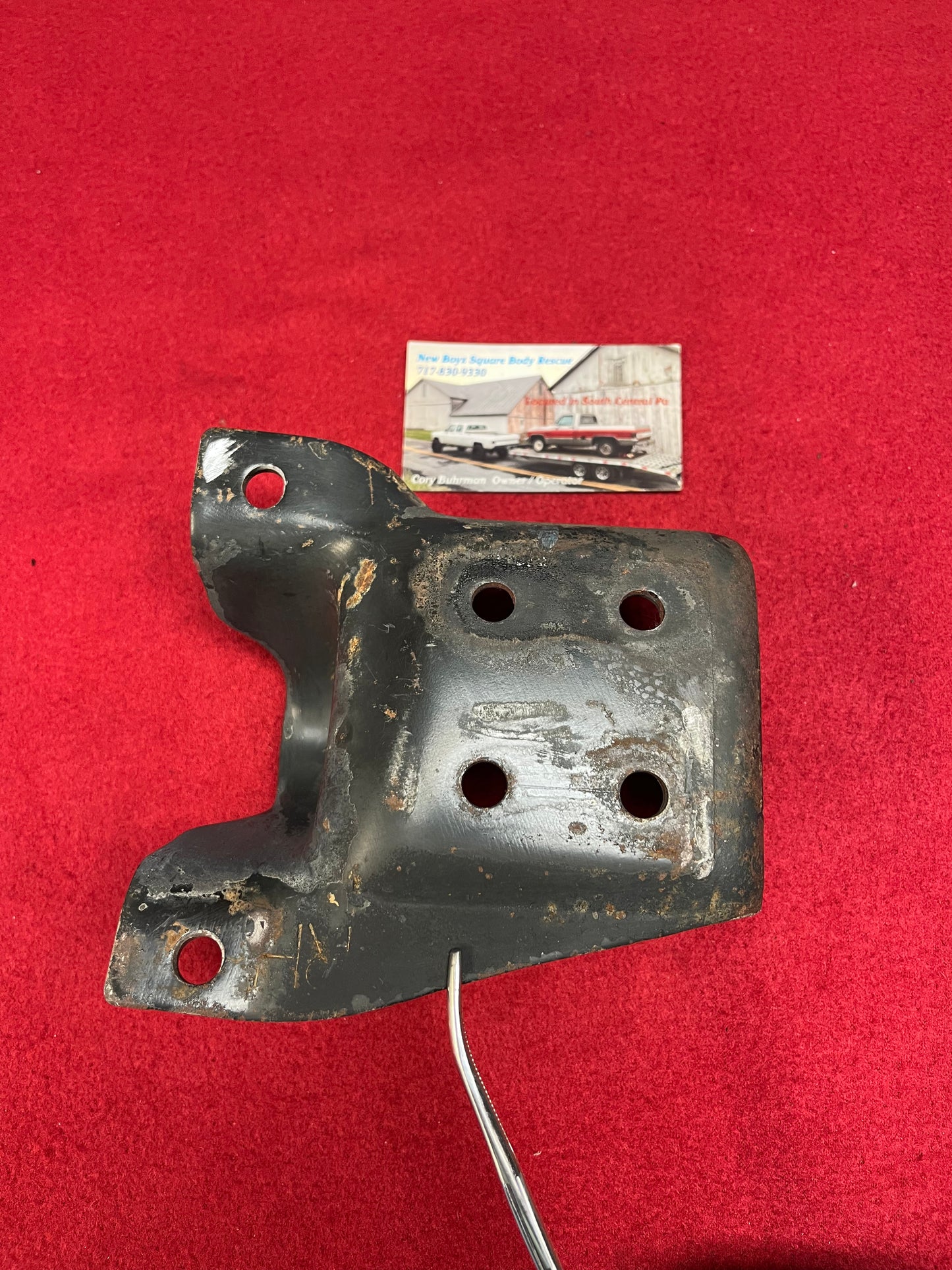 Hanger, RH Front Spring Front Hanger Part# 326440