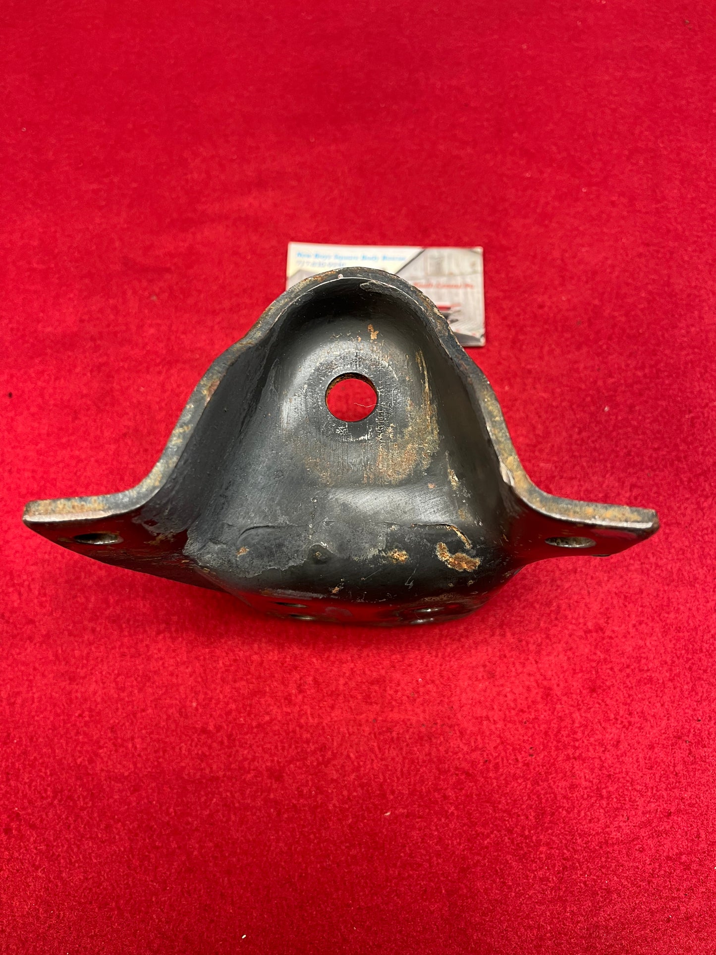 Hanger, RH Front Spring Front Hanger Part# 326440