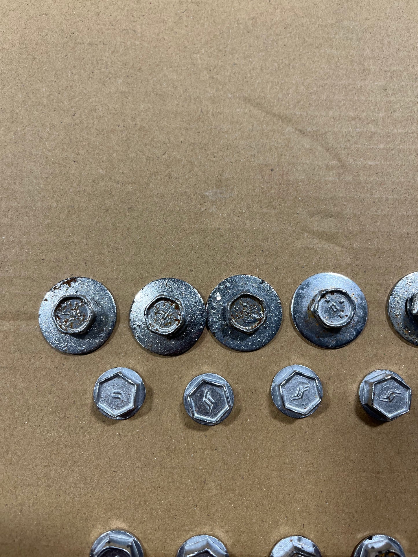 Bolt Kit, Topper Bolt Kit (Blazer / Jimmy)