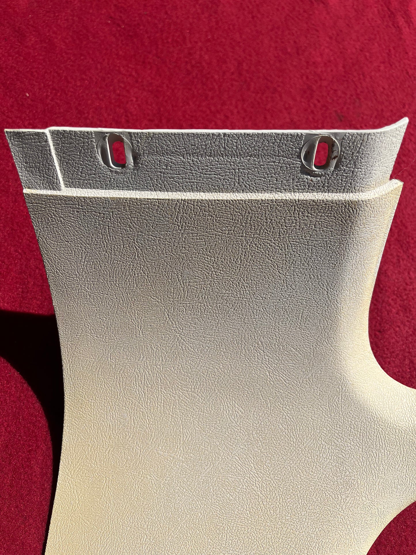Molding, LH Body Trim B Pillar K5 (Headliner Trim) (White) 14006111