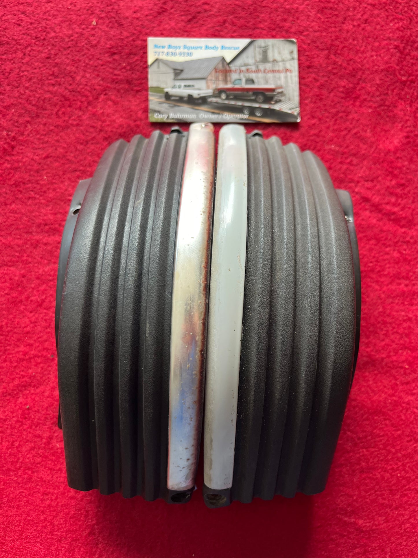 Molding, Suburban Corner Molding Set 1989-1991