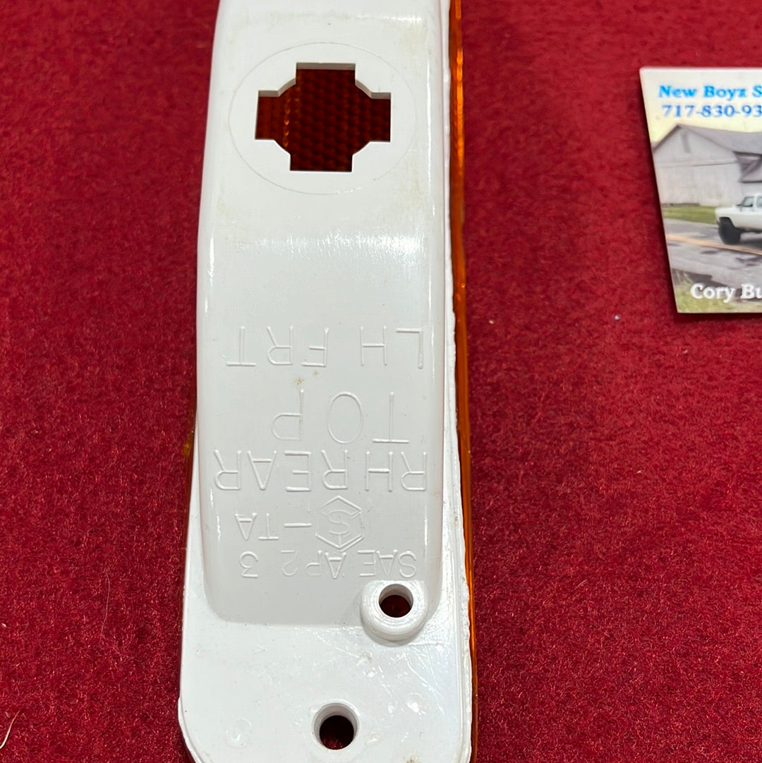 Side Marker Lamp Orange NOS Part# 6270433