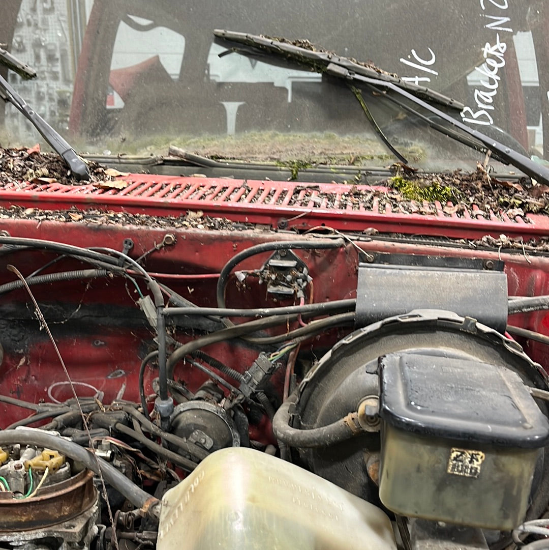 Wiring Junction Block (Firewall / Engine Bay)