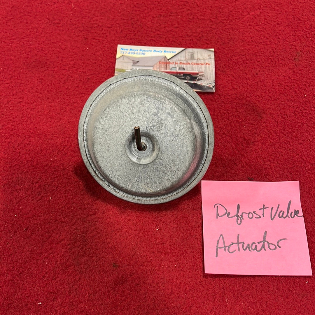 AC Inside Housing Defrost Valve Vacuum Actuator Part# 1996730