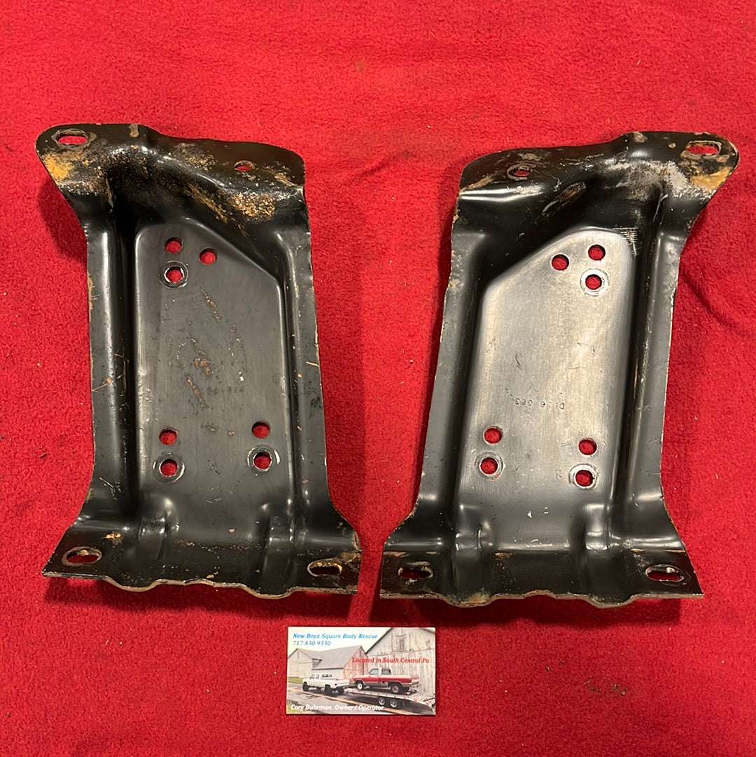 Engine Frame C20 & C30 Engine Frame Side Perches / Brackets – New Boyz Squarebody Rescue