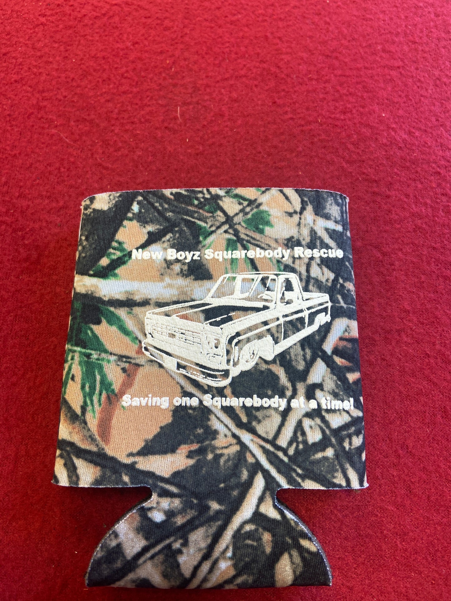 Koozie Camouflage with white Logo
