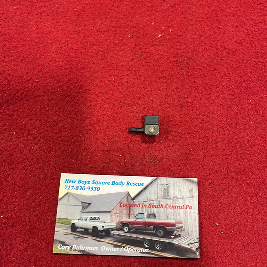 84-91 Windshield Wiper Nozzle