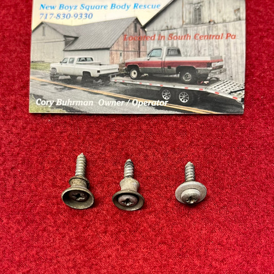 Screw Set, Wing Window Screw Set 3 Screw Setup ( Vent Window)