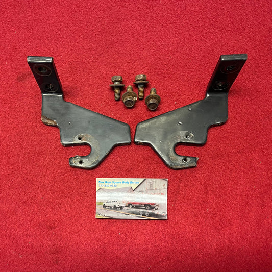 Bracket, Third Row Seat Front Mount Bracket ( Suburban ) Part# 14003011 & 14003011