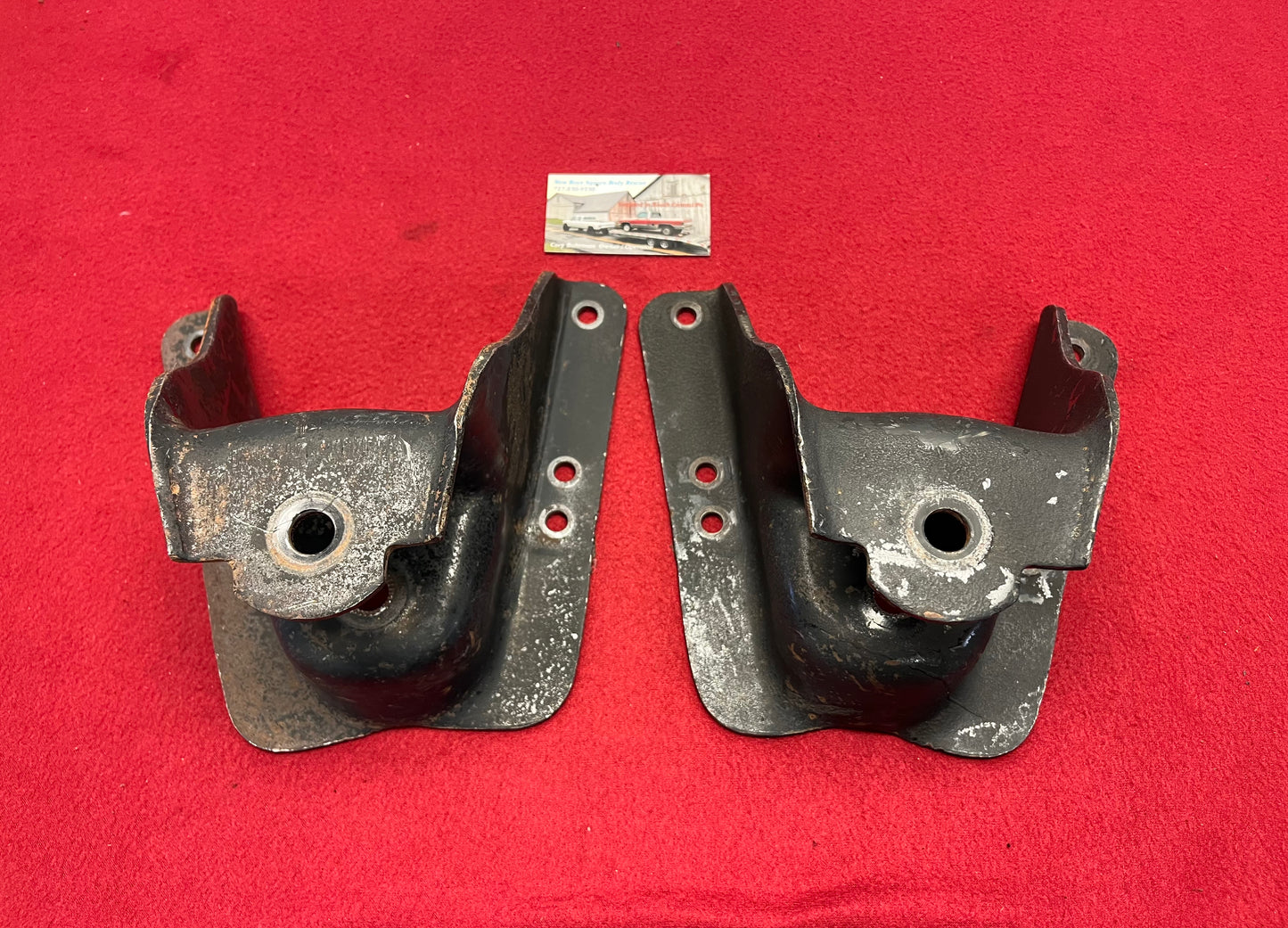Hanger Set, Rear Spring Front Hanger C10 R10 Regular Cab Truck Part# 471696