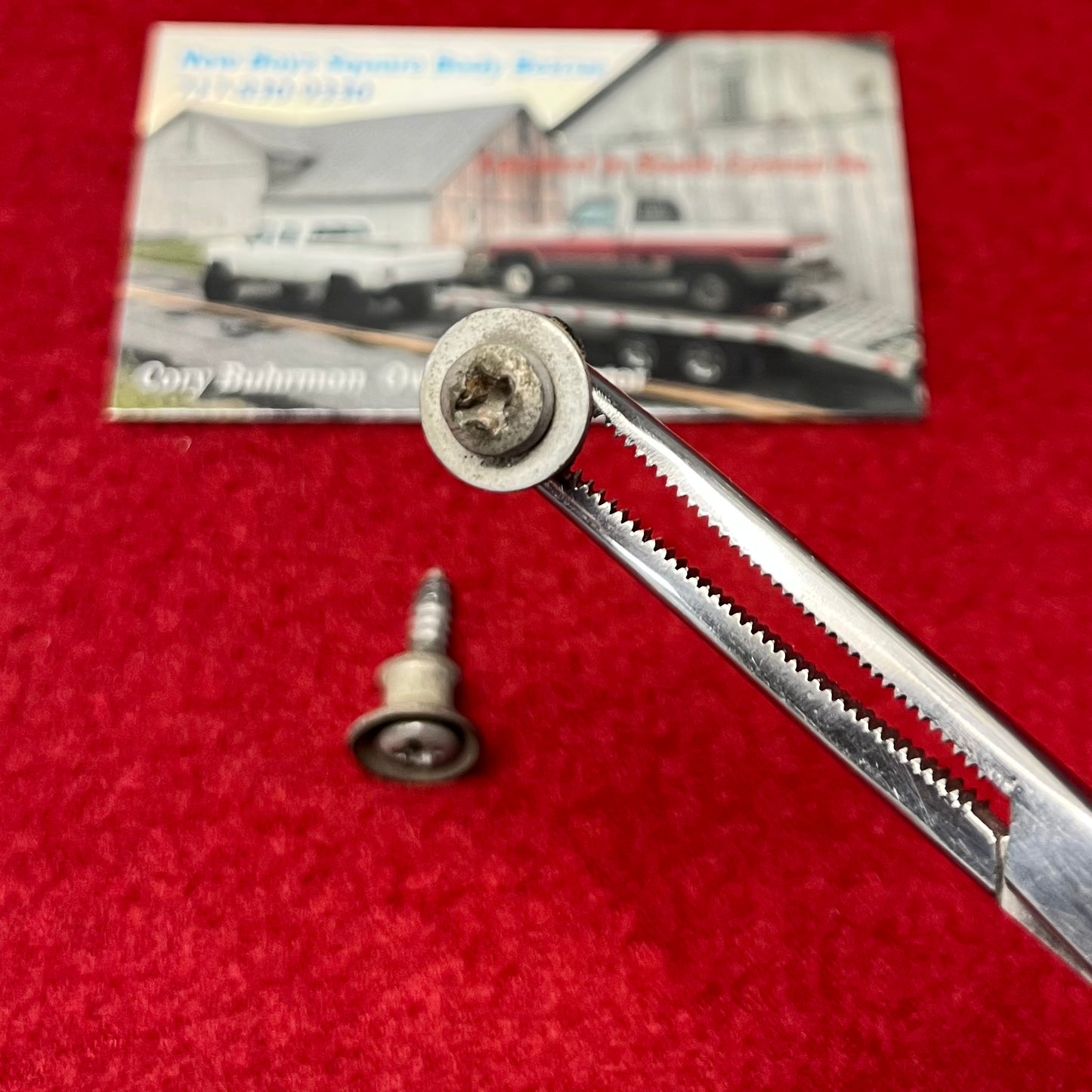 Screw Set, Wing Window Screw Set 2 Screw Setup ( Vent Window)