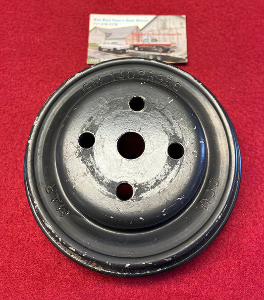 Pulley, Water Pump Pulley Non AC 1986 - 1988 Small Block Part# 14088986