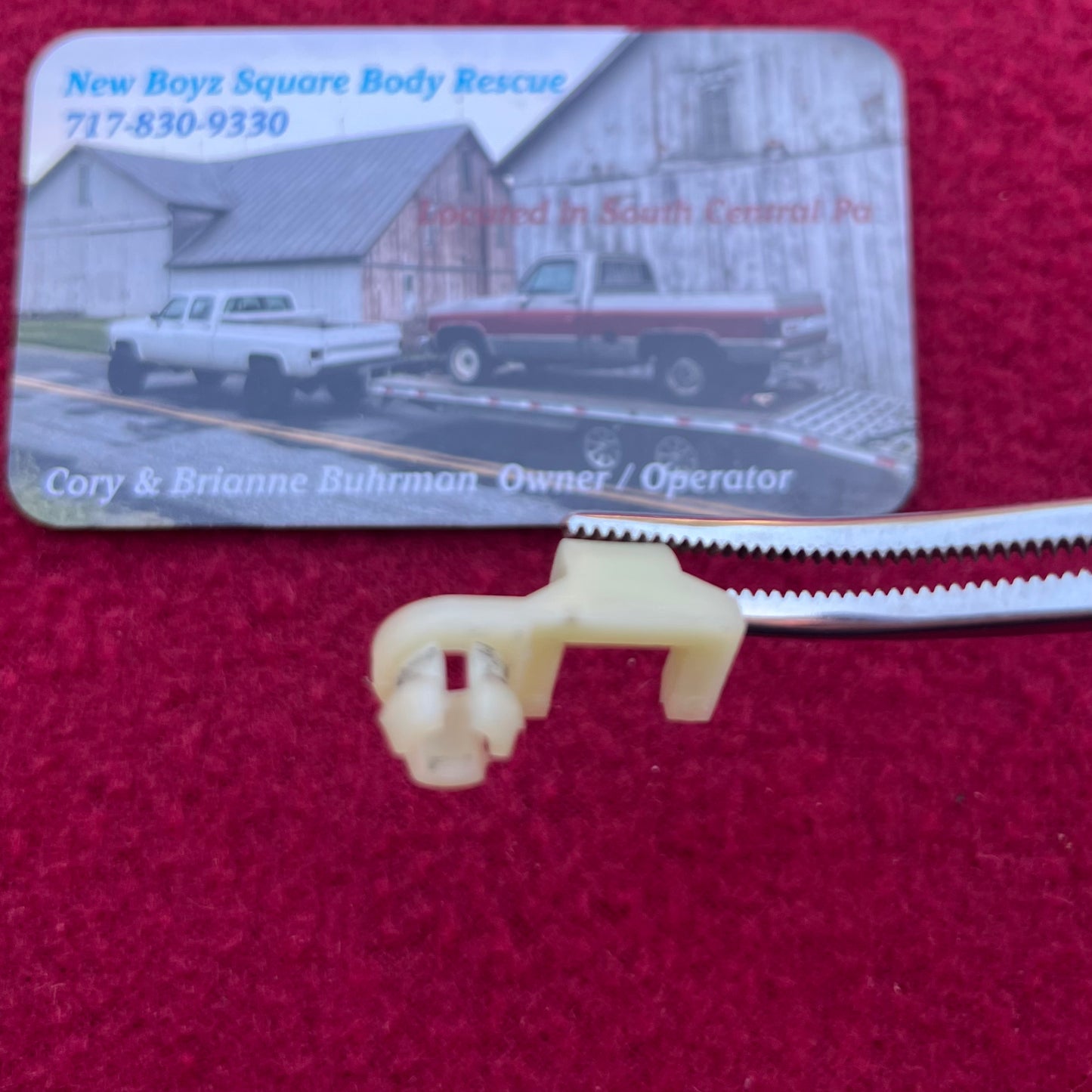 Clip, Door Rod Clip Plastic Part# 15545178