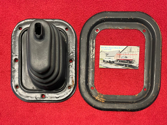 Shifter Boot, NP203 Shifter Boot with Ring (NP 203 Full-time) Part# 14006193 & 14007663