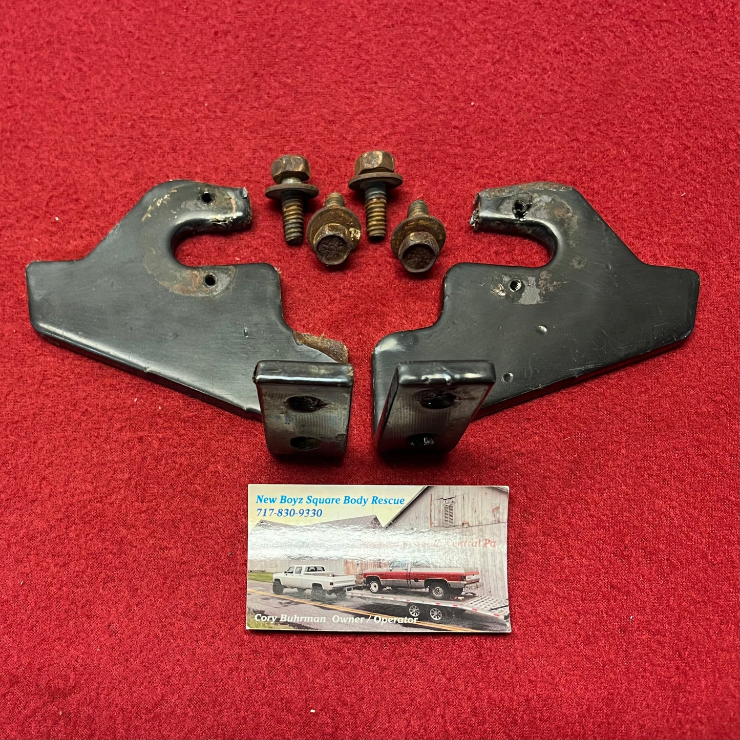 Bracket, Third Row Seat Front Mount Bracket ( Suburban ) Part# 14003011 & 14003011